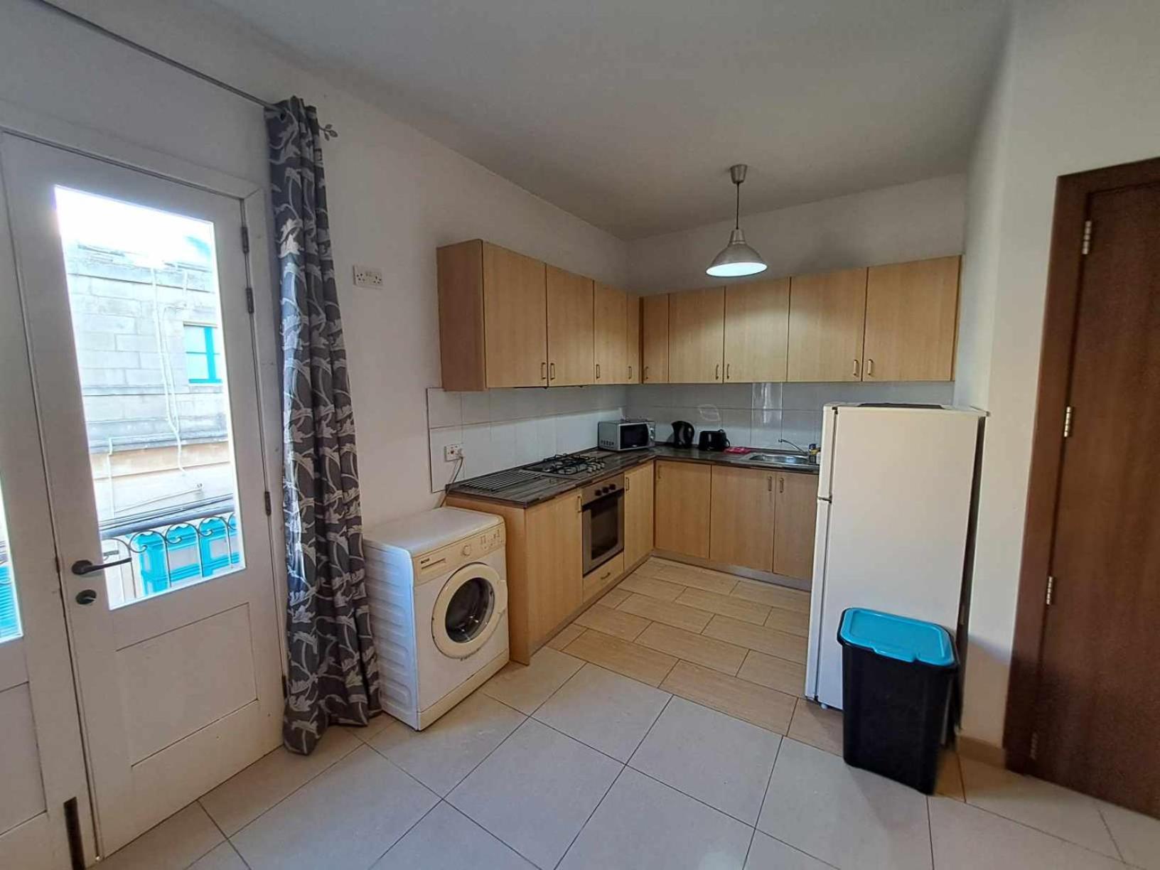 St Julians Sliema 3 Minutes Walk From Promenade 3 Bedroom Apartment Exterior photo